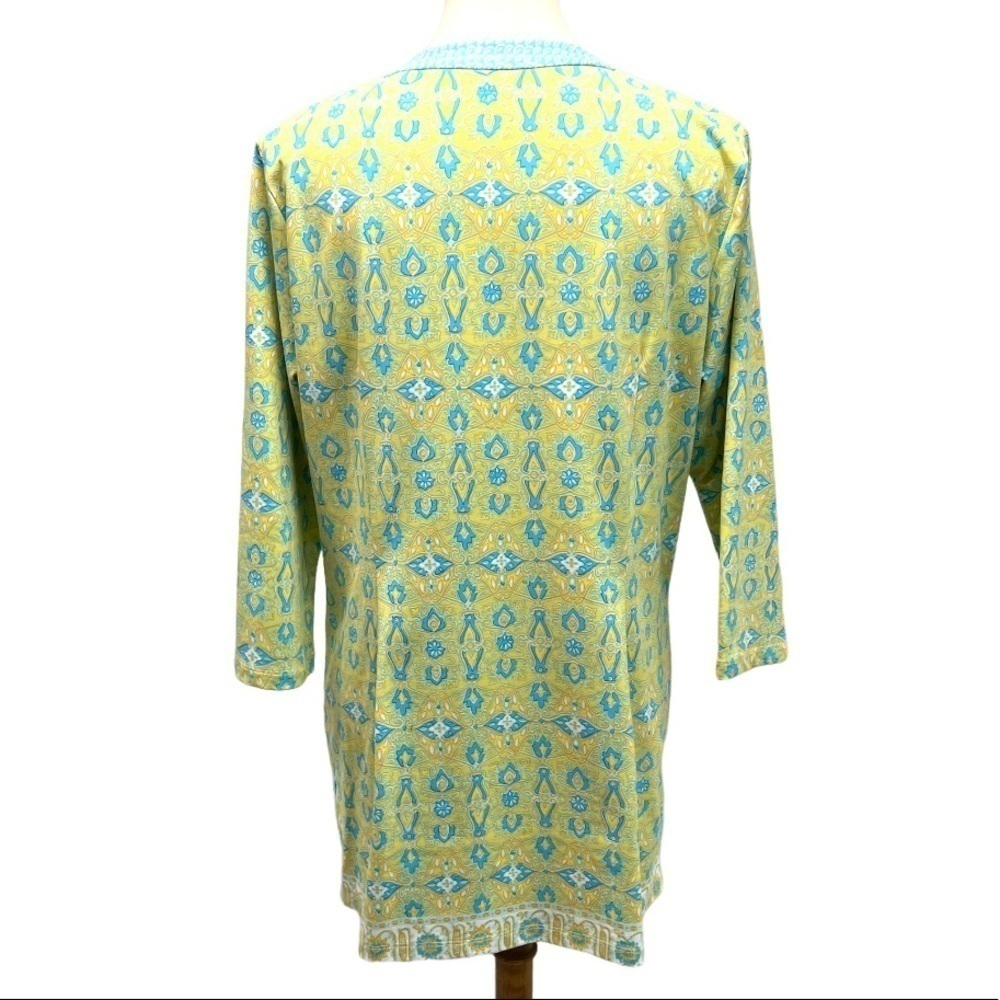J. Mclaughlin Split Neck Printed Stretch Tunic Top - image 4